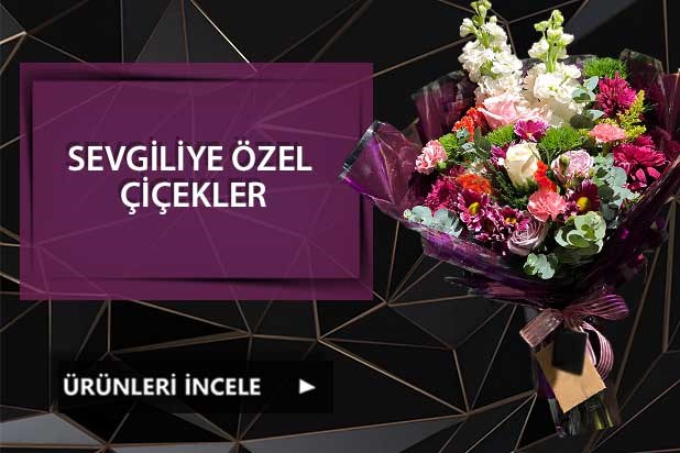 Stilist tasarımlarımız ve uzman kadromuz ile tüm özel günlerinizde %100 memnuniyet ilkesiyle yanınızdayız. Sayfamızı ziyaret etmeden karar vermeyin.